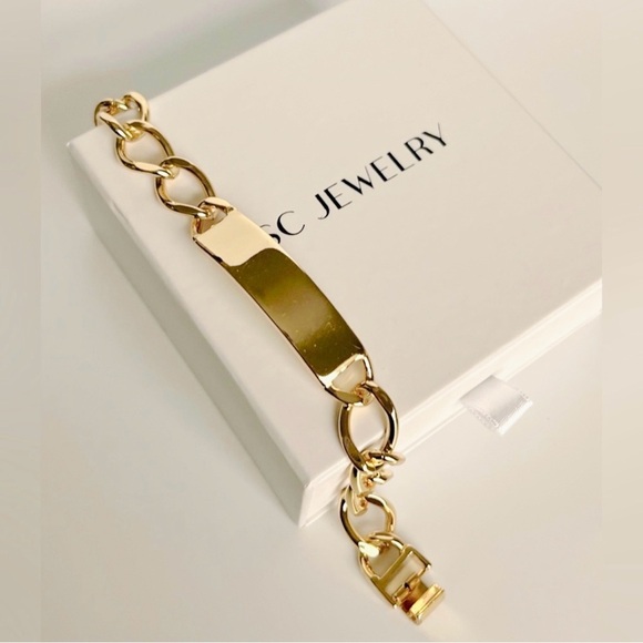 Last One 🔥 ID Bracelet | 14K Gold Plated Chunky Chain Bracelet - Picture 6 of 10